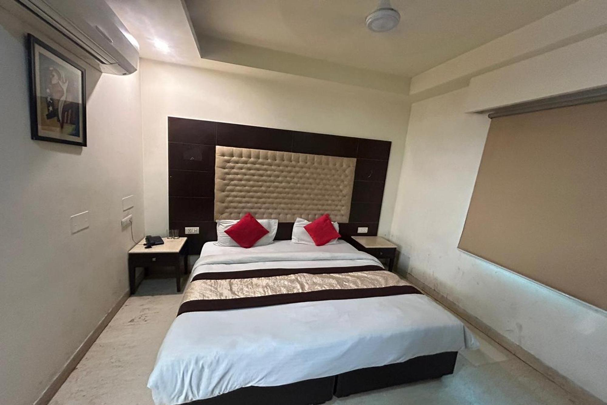 The Metropolis Guest House Near Rk Ashram Metro Station New Delhi Exterior photo